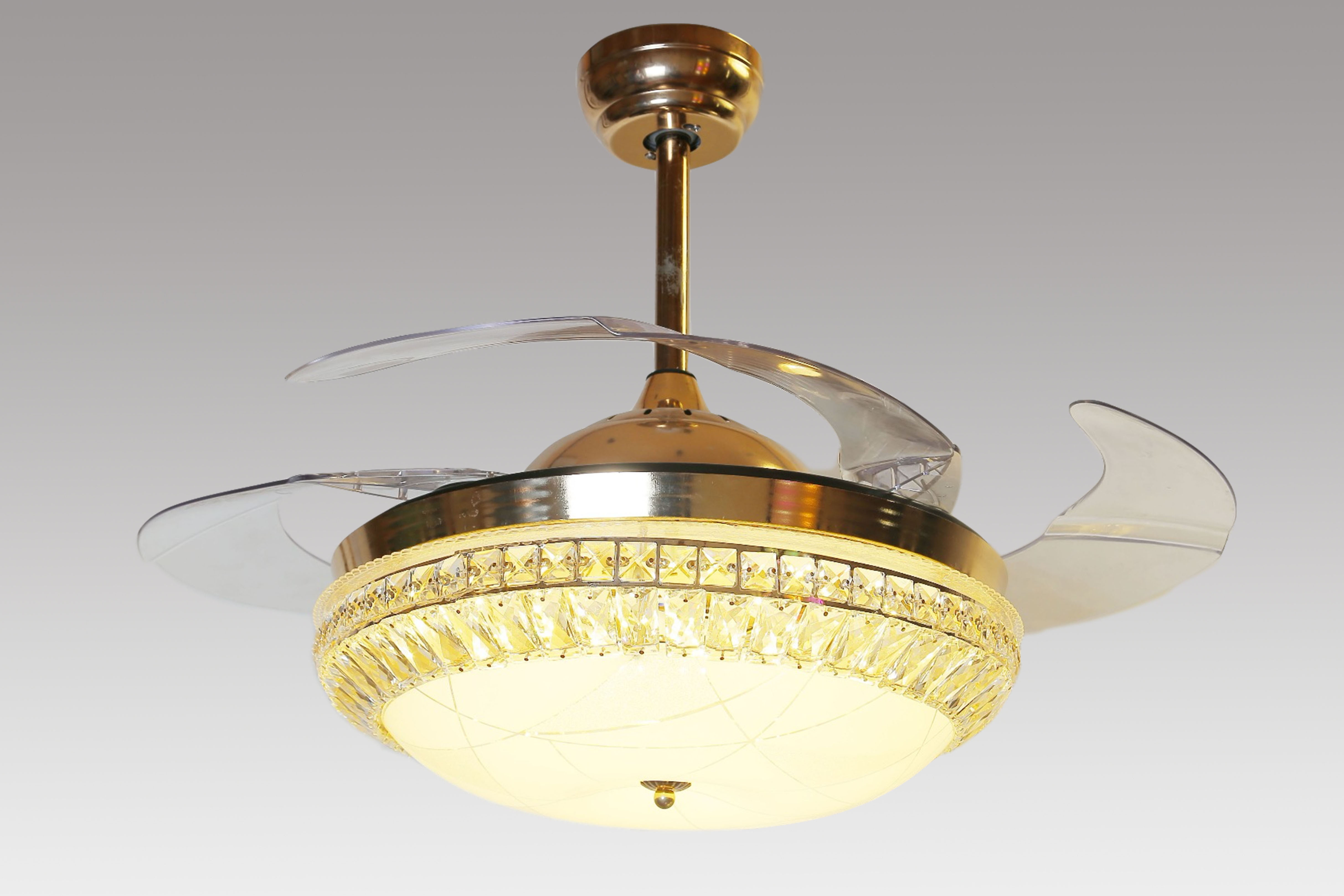 建德推荐现代风扇灯代理